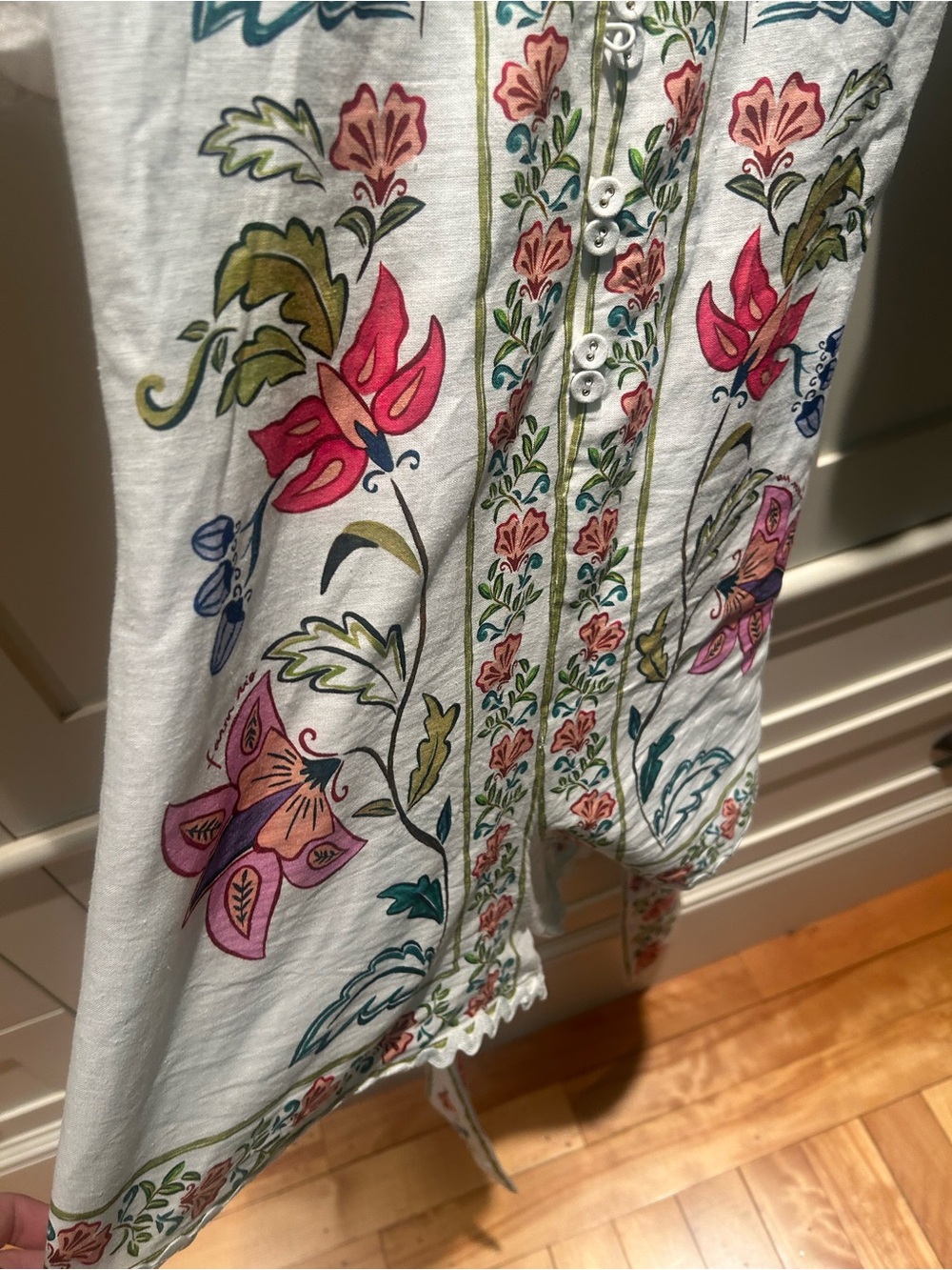 Farm Rio short romper- Embroidered White Floral with Belt - Picture 6 of 6